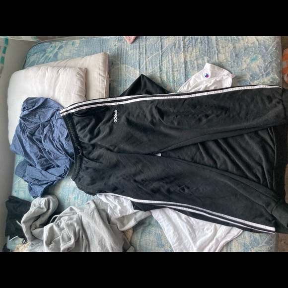 Adidas track suit - Picture 3 of 3